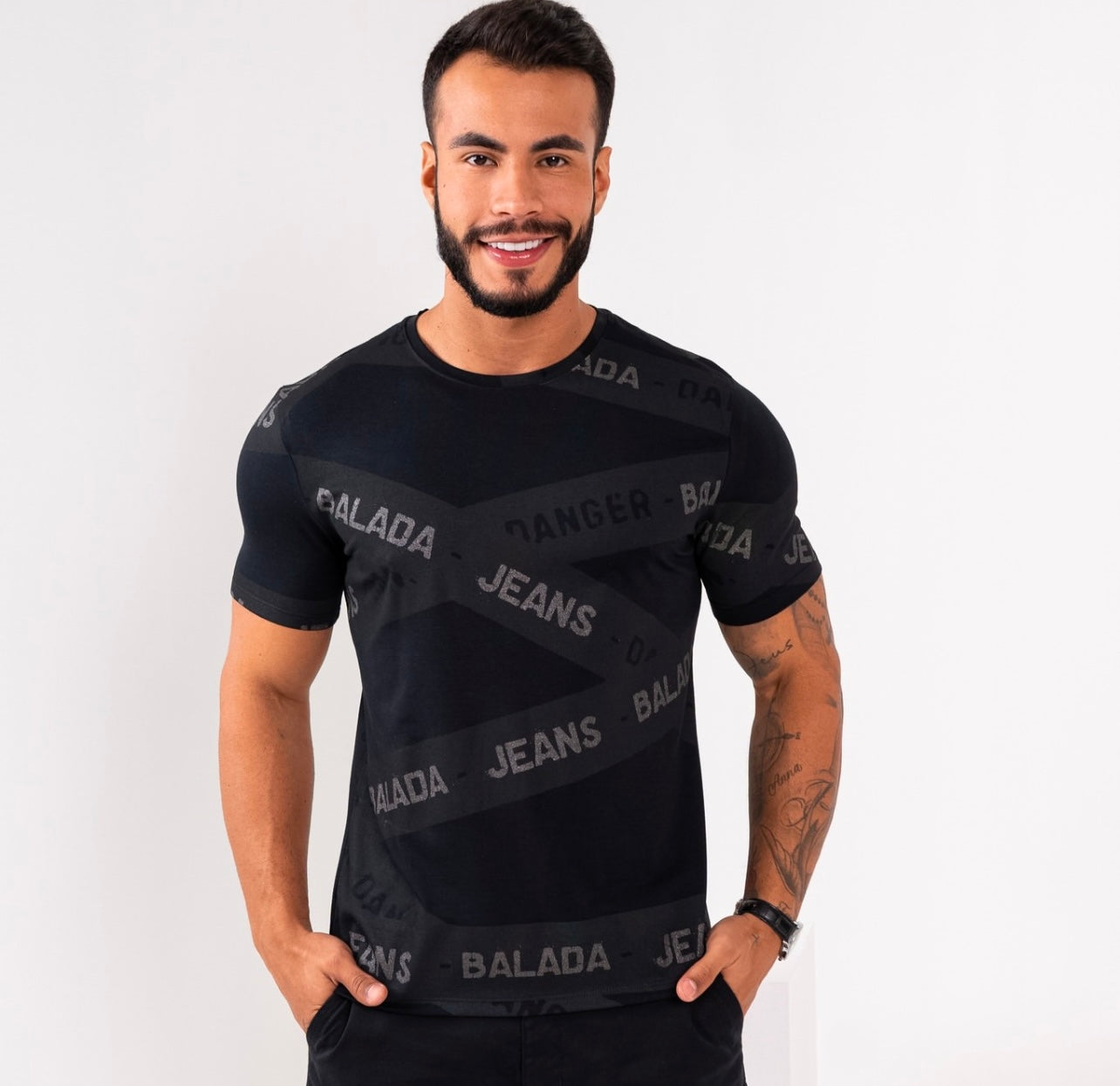 MEN’S T-SHIRT