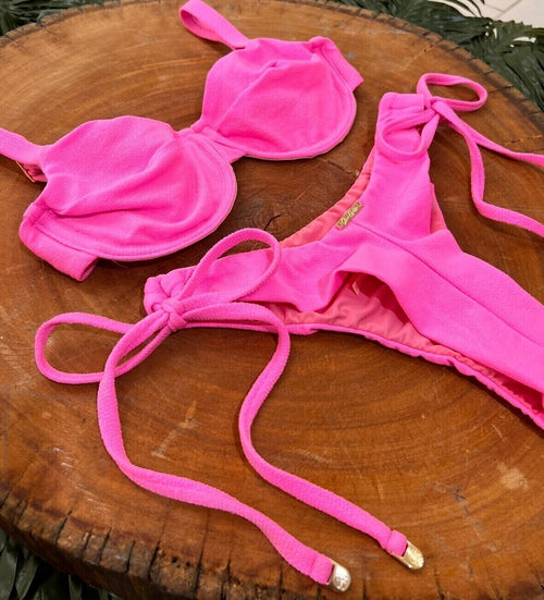 BIKINI LOVELY