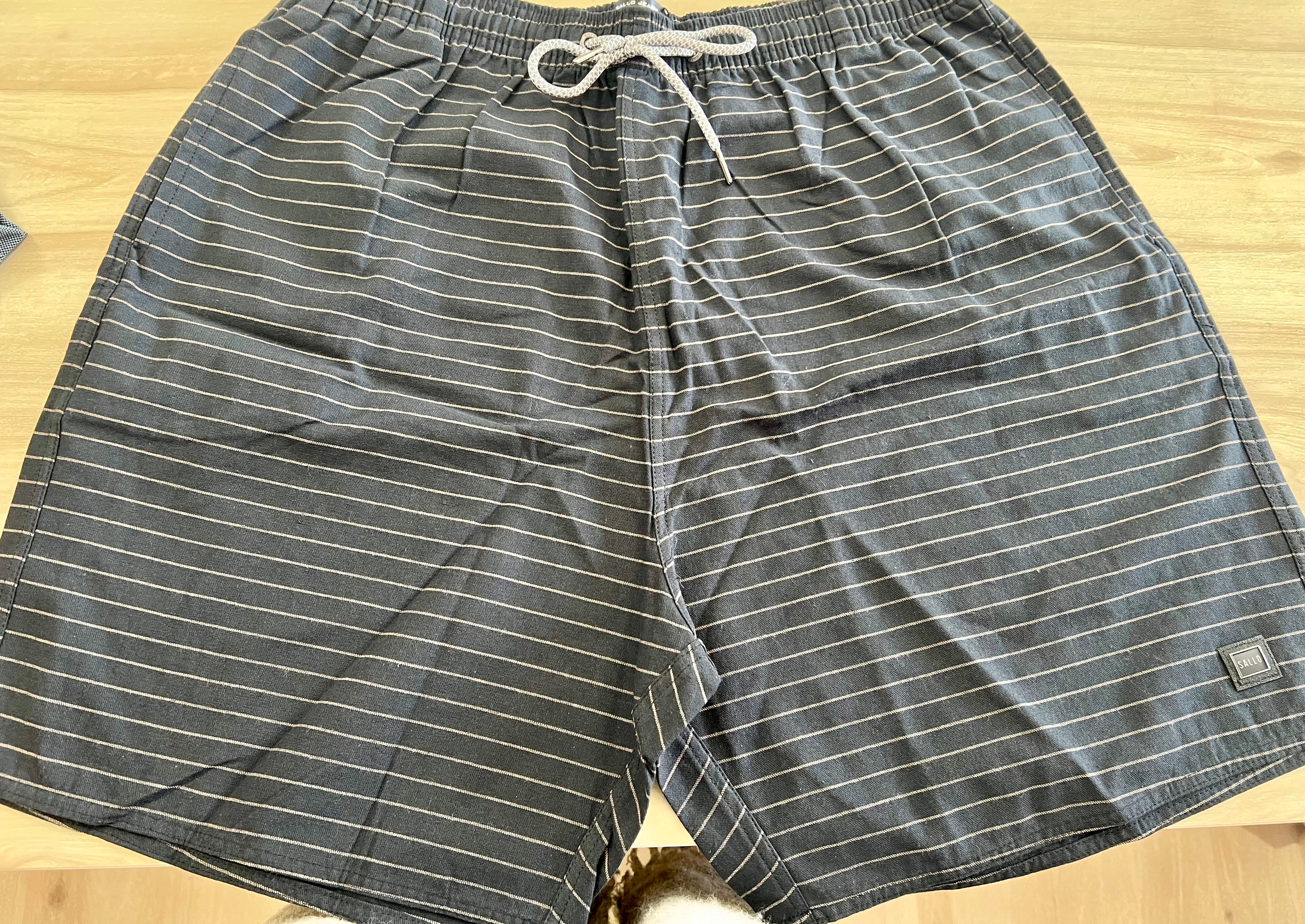 MEN’S SHORT SUMMER
