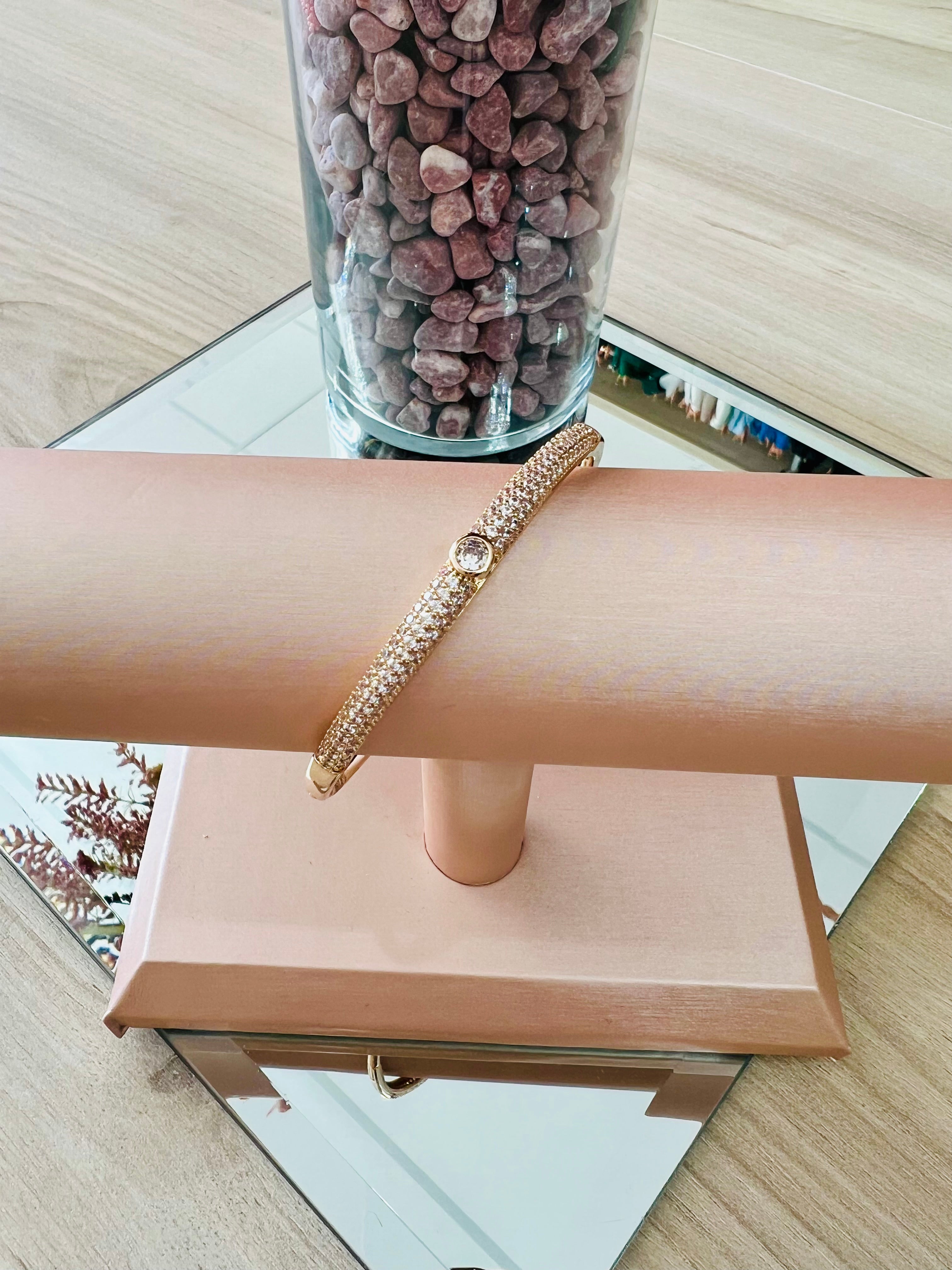 ZIRCONIA STUDDED BRACELET