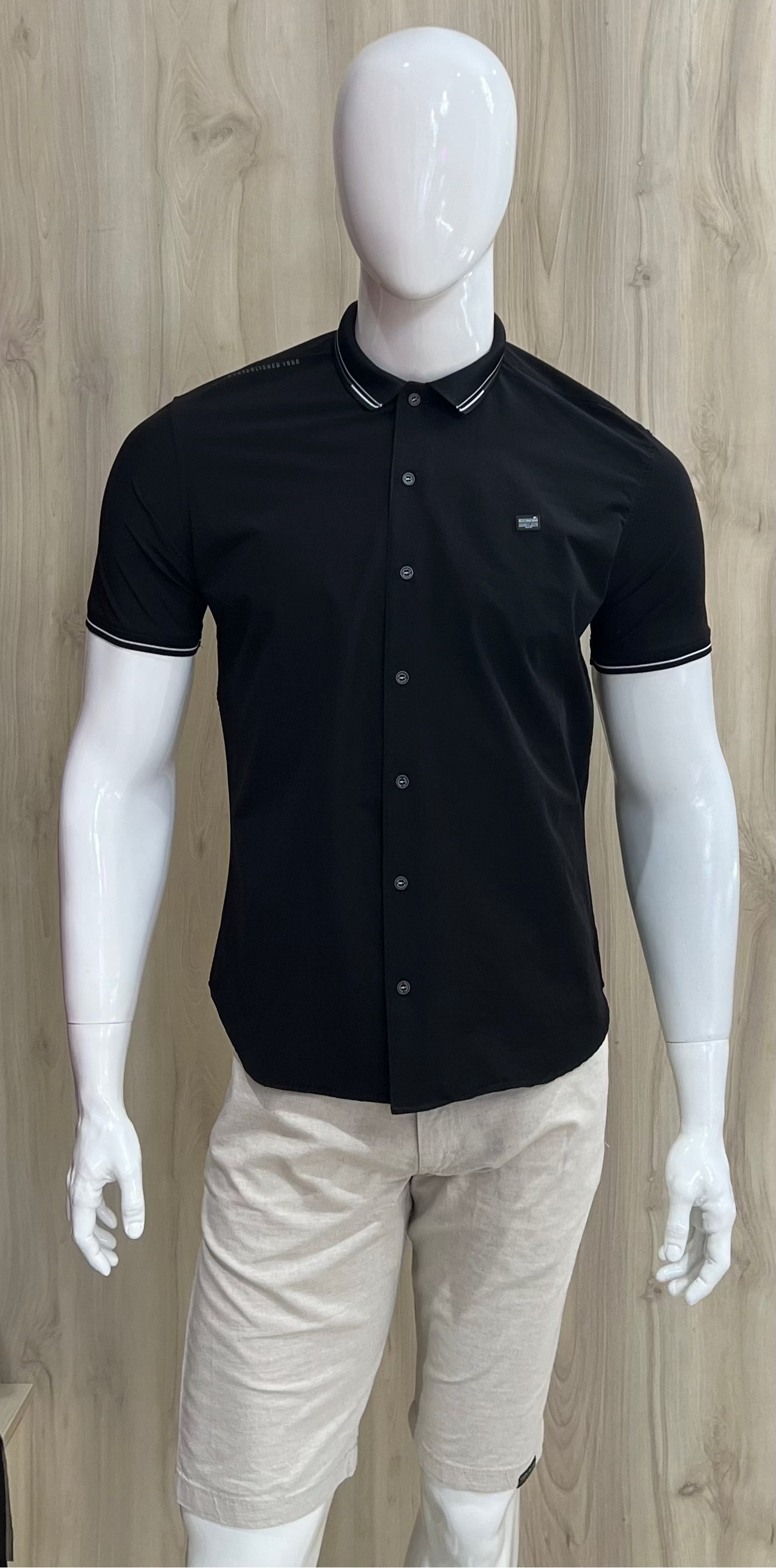 MEN’S BLOUSE