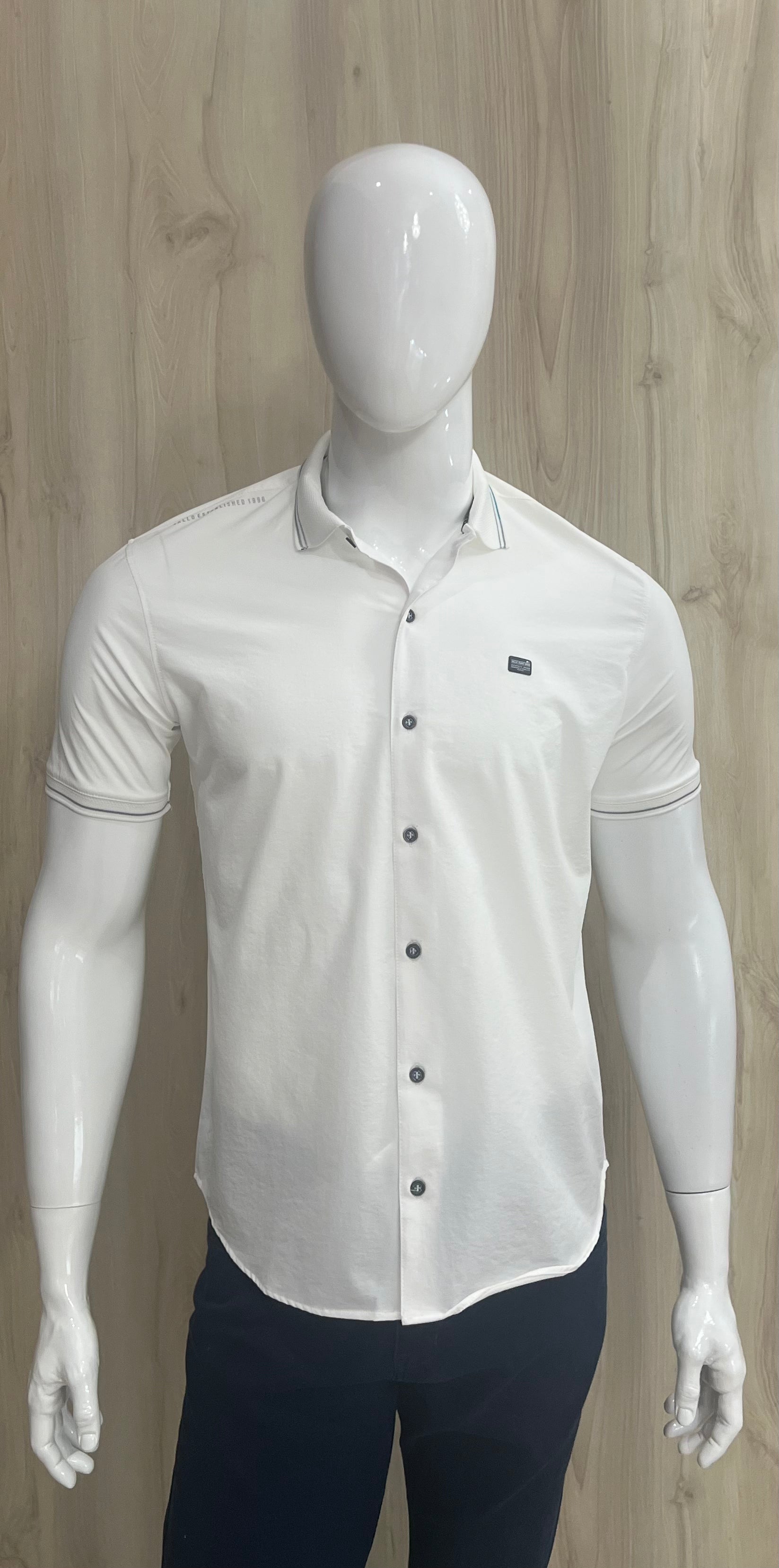 MEN’S BLOUSE