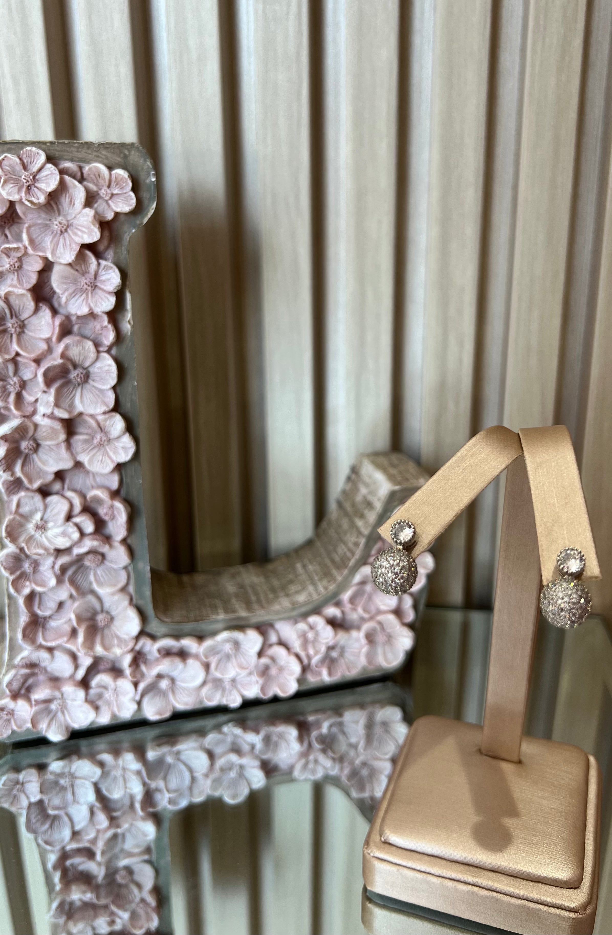 ROUND CRYSTAL DROP EARRINGS