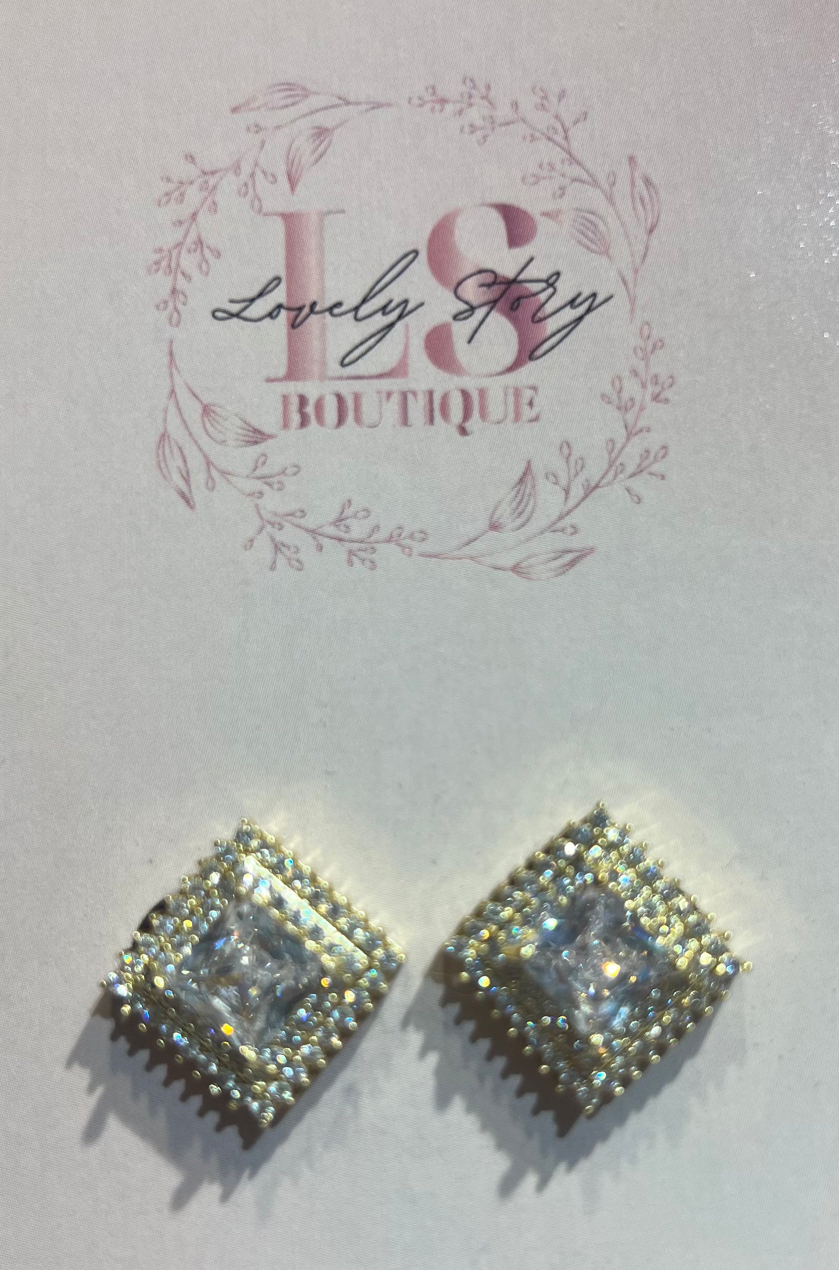 SQUARE ZIRCONIA STONE EARRING