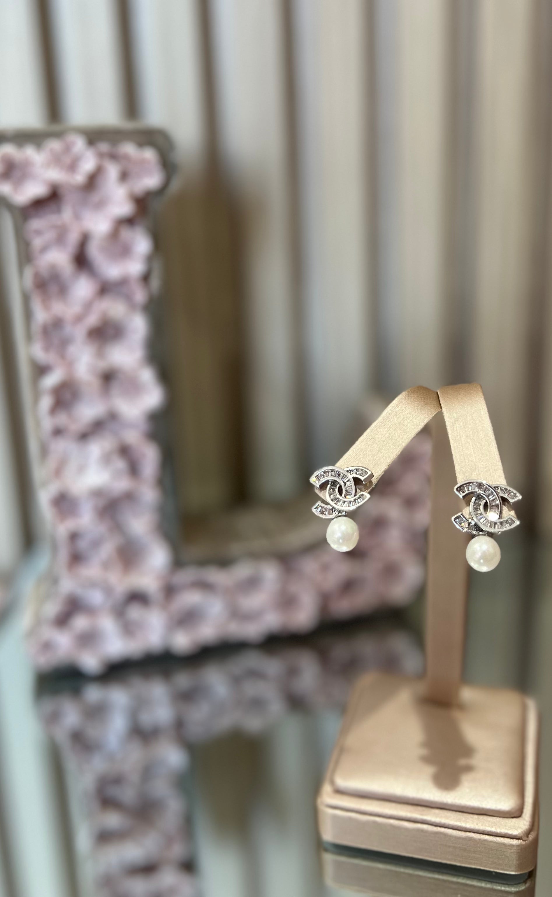 EARRING NAVETTE CHANNEL