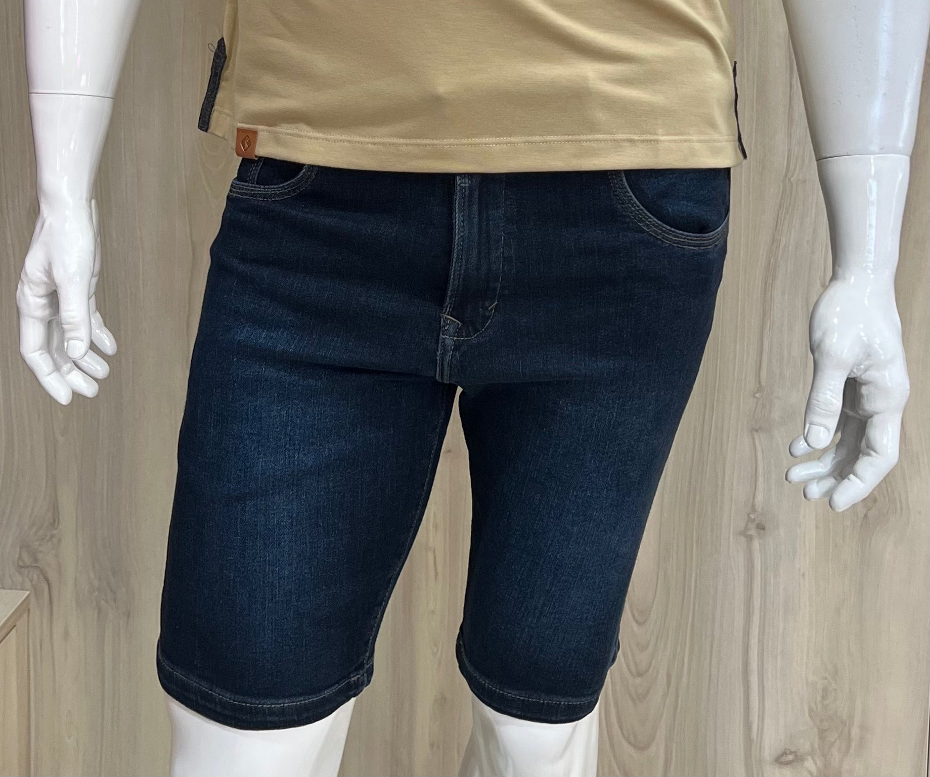 MEN’S SHORT JEANS