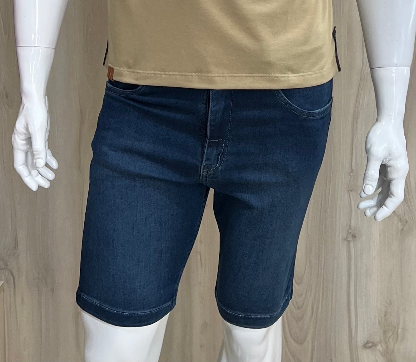 MEN’S SHORT JEANS