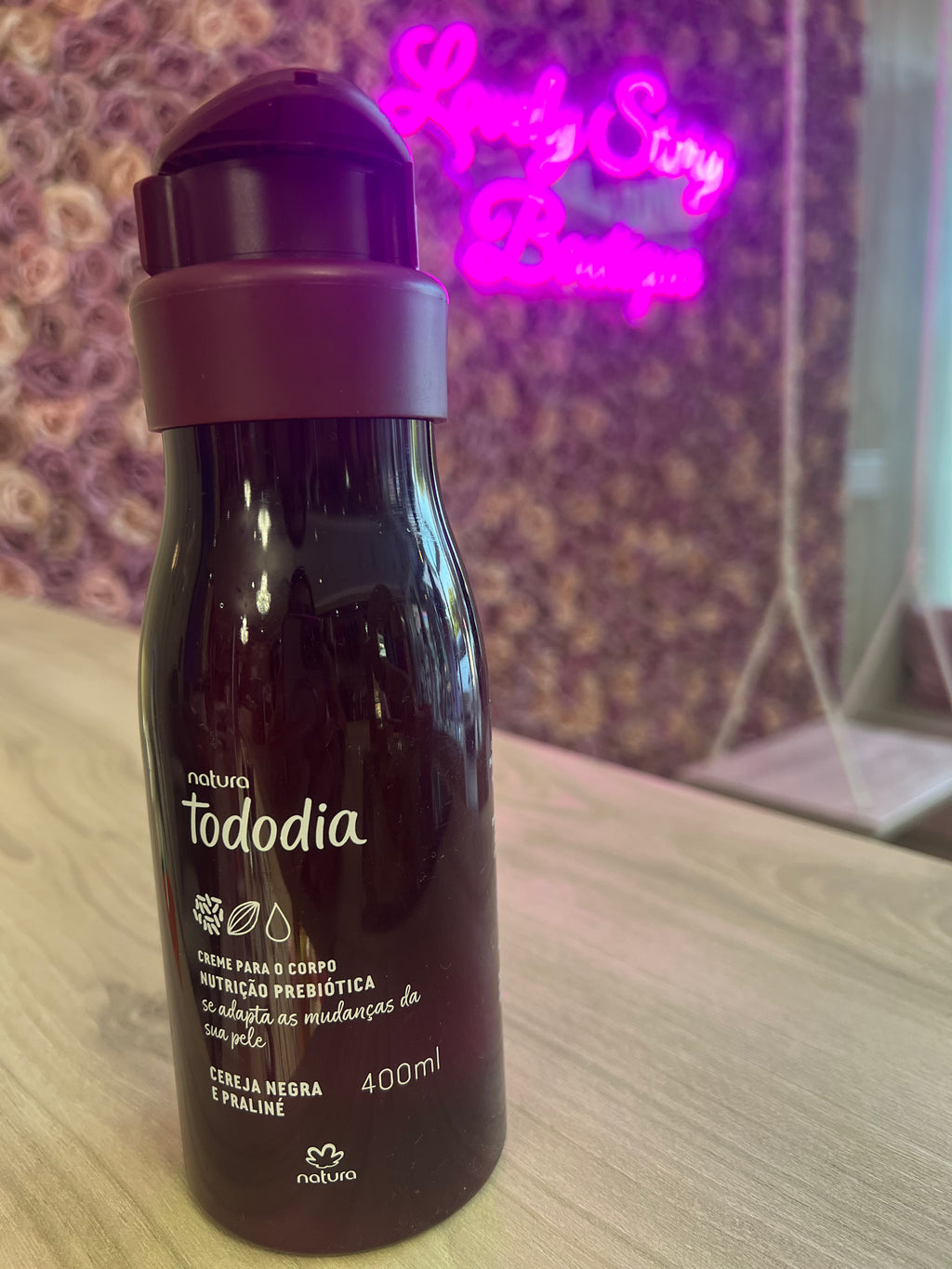 Tododia Black Cherry & Praliné Body Moisturizer