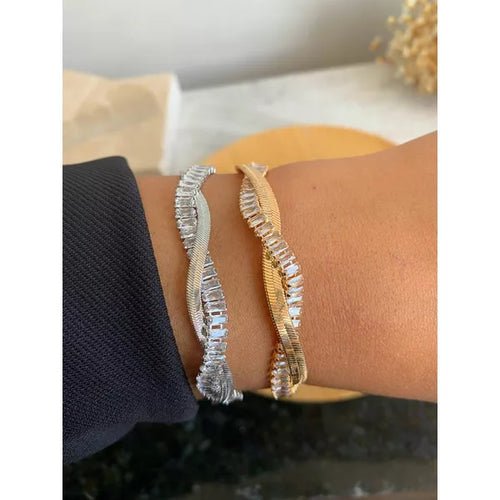 BRAIDED BRACELET