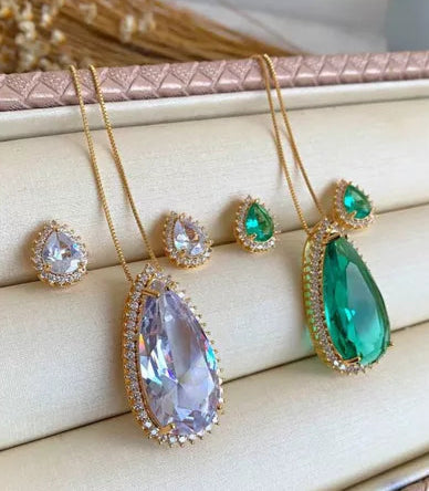 CRISTAL NECKLACE SET