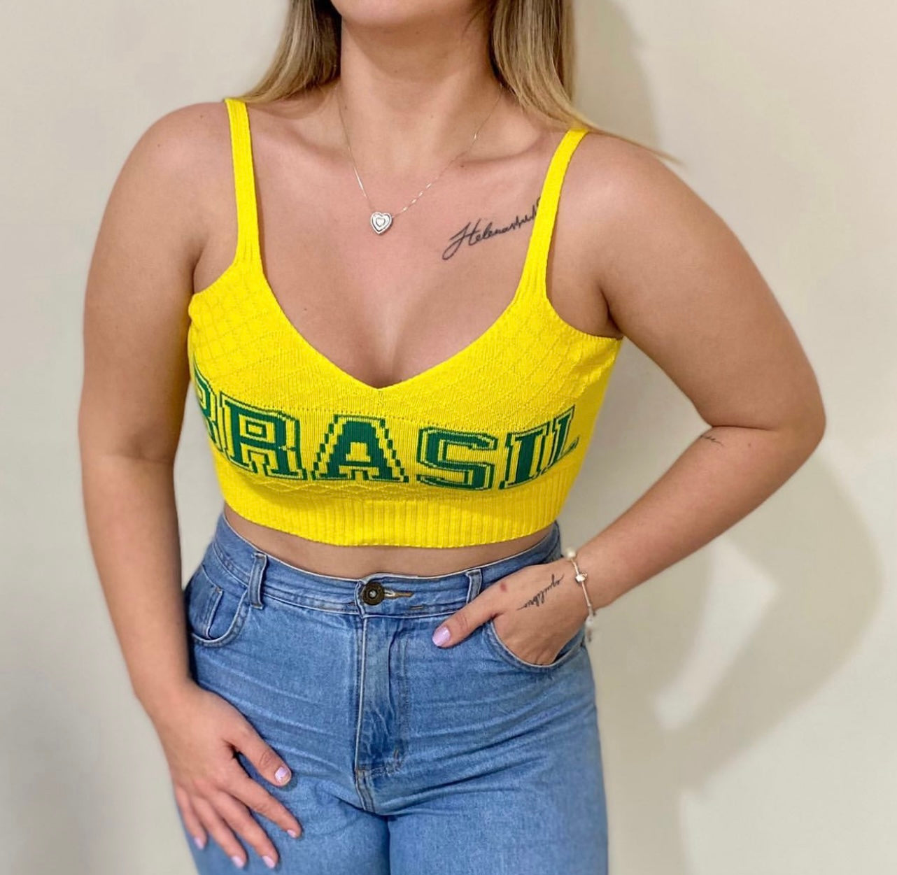 CROP TOP BRAZIL LOVELY – LOVELY STORY BOUTIQUE